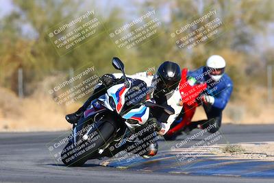 media/Jan-08-2022-SoCal Trackdays (Sat) [[1ec2777125]]/Turn 2 (150pm)/